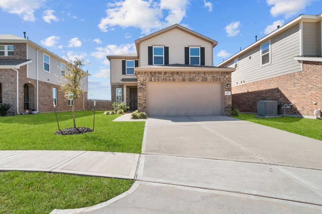 Photo of 4807 Wellington Manor Court, Katy, TX 77493 (MLS # 70403505)
