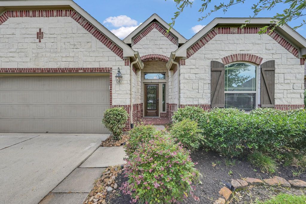 Photo of 21382 Russell Chase Drive, Porter, TX 77365 (MLS # 77831604)