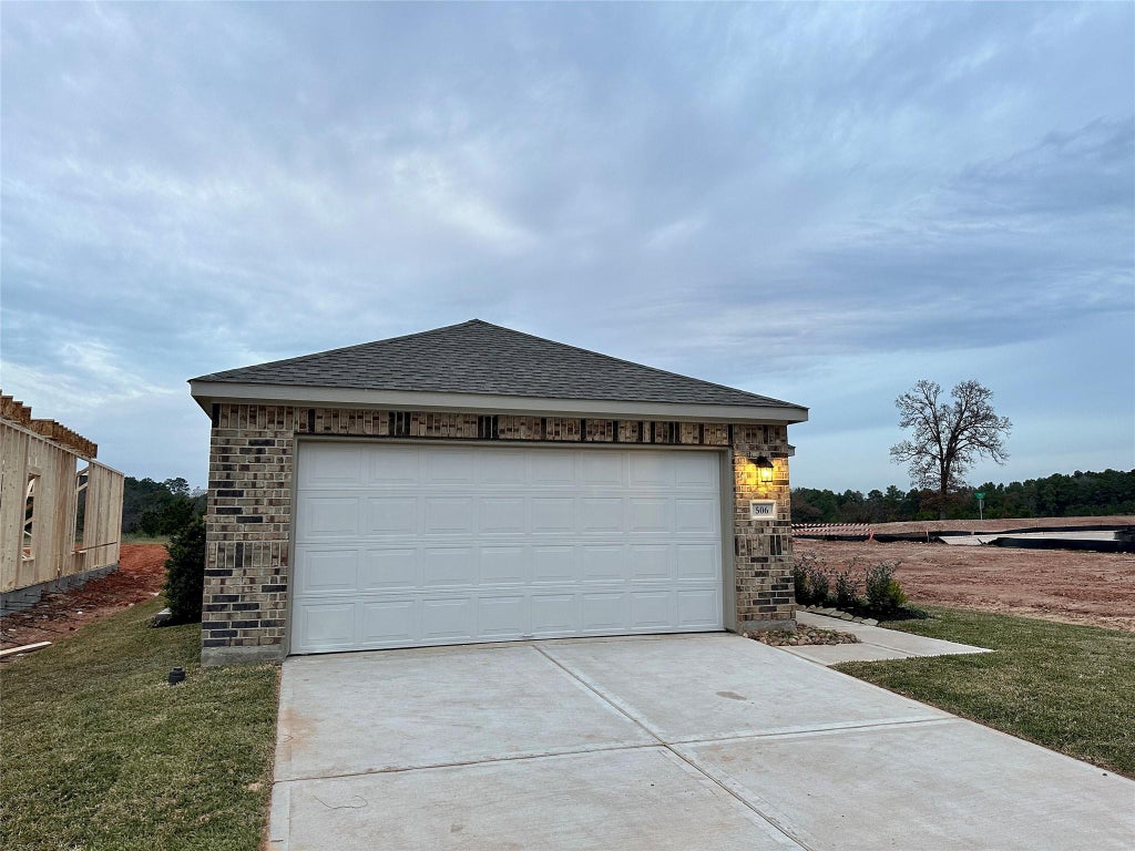 Photo of 506 Dalloway Street, Montgomery, TX 77316 (MLS # 68327241)
