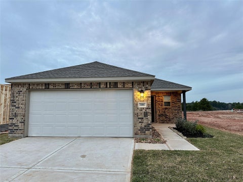 Photo of 506 Dalloway Street, Montgomery, TX 77316 (MLS # 68327241)