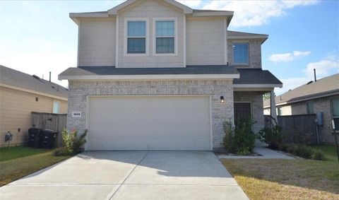 Photo of 16412 Big Hickory Dr Dr, Conroe, TX 77302 (MLS # 4880134)
