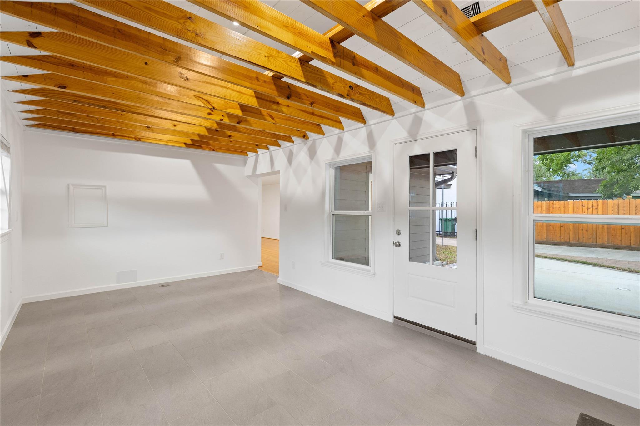 1422 Hewitt Drive