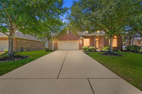 Photo of 24923 Pikecrest Drive, Spring, TX 77389 (MLS # 43546517)
