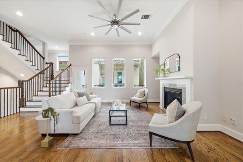 Photo of 1617 Shearn Street, Houston, TX 77007 (MLS # 34623172)