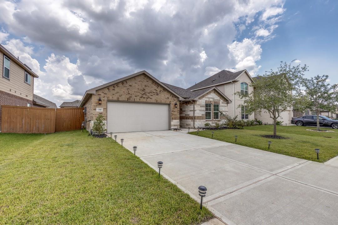 1318 Cascade Hills Drive