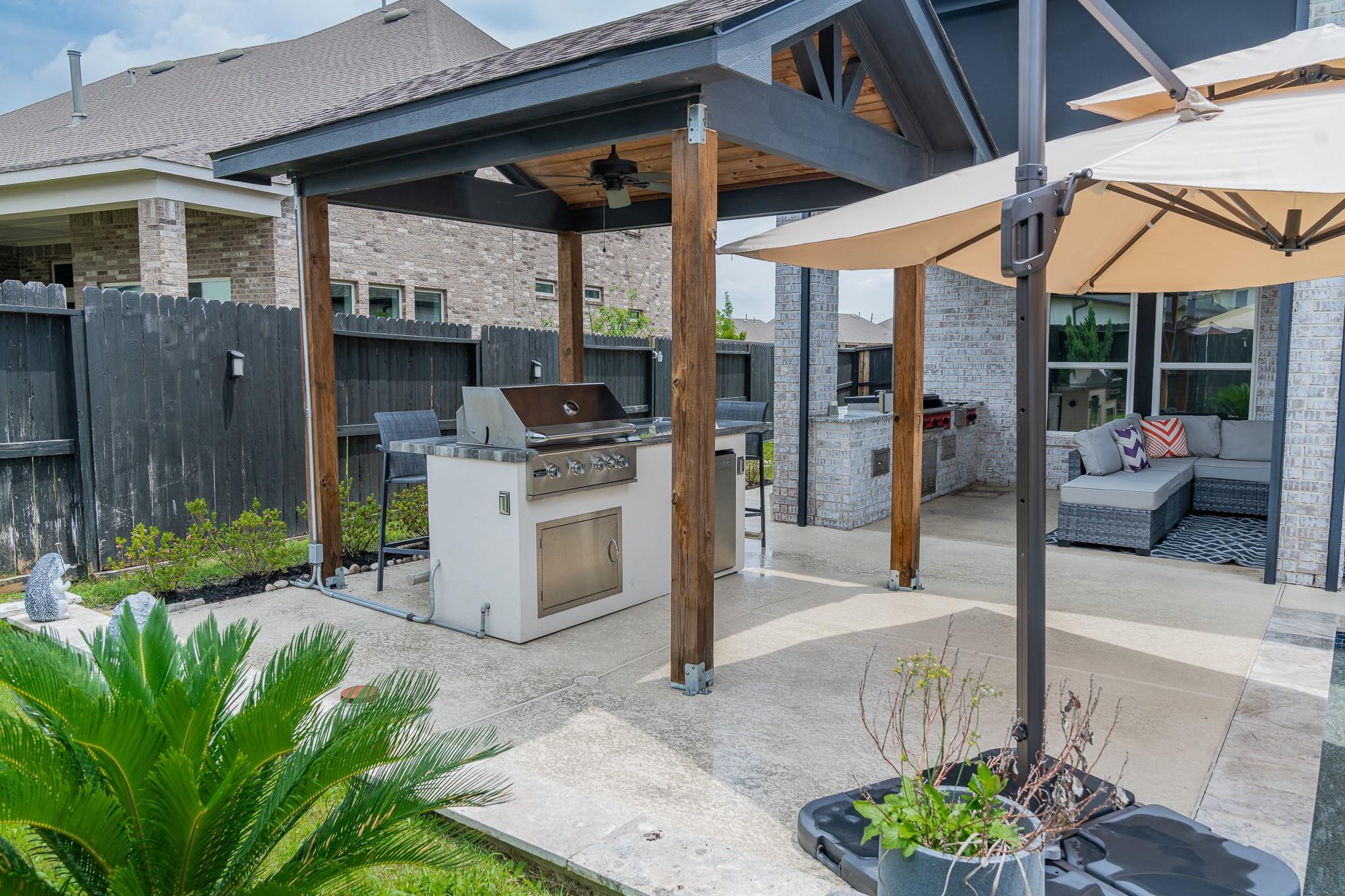 11219 Hillside Knoll Lane