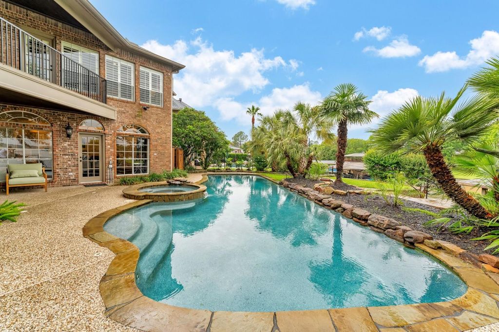 Photo of 8311 Shoregrove Drive, Houston, TX 77346 (MLS # 66247037)