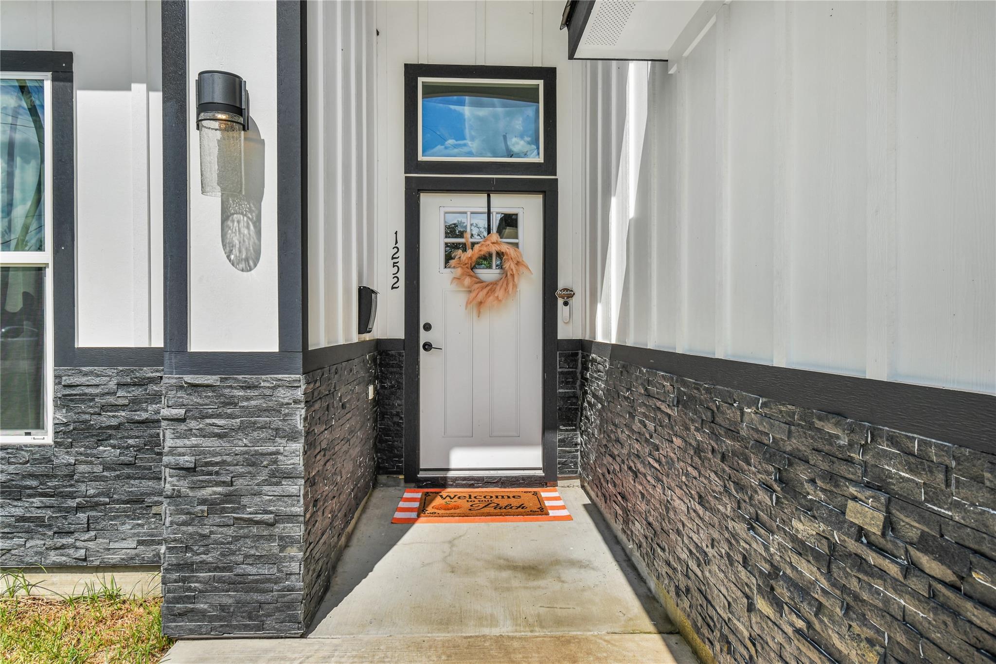 1252 2nd Street
