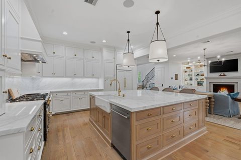 Photo of 2607 Admiralty Bend Lane, The Woodlands, TX 77380 (MLS # 10426032)