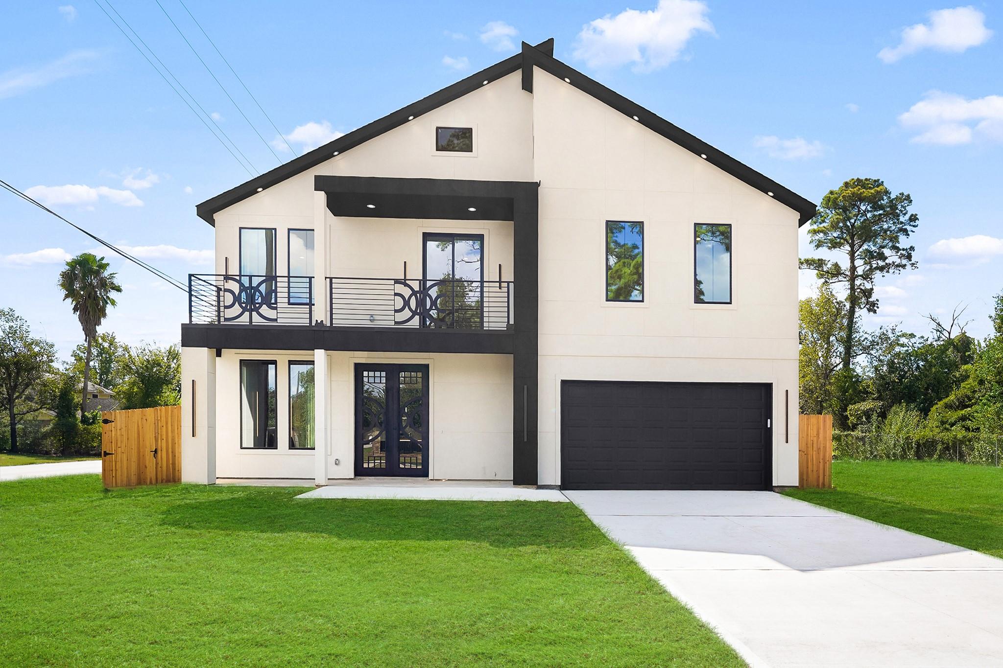 16654 Laurelwood Drive