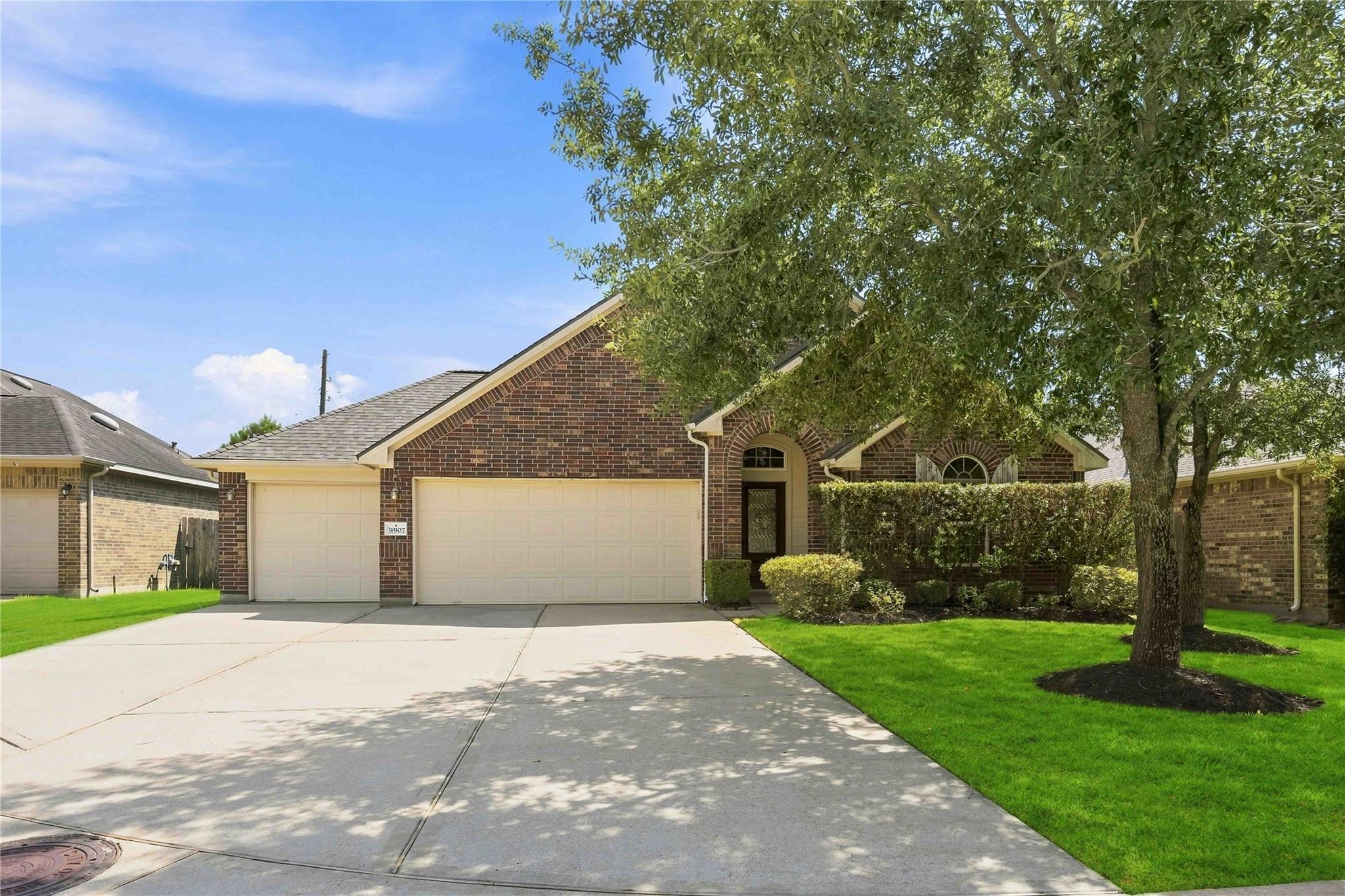 31907 Steven Springs Dr