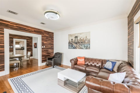 Photo of 1716 Richmond Avenue #2, Houston, TX 77098 (MLS # 65684550)
