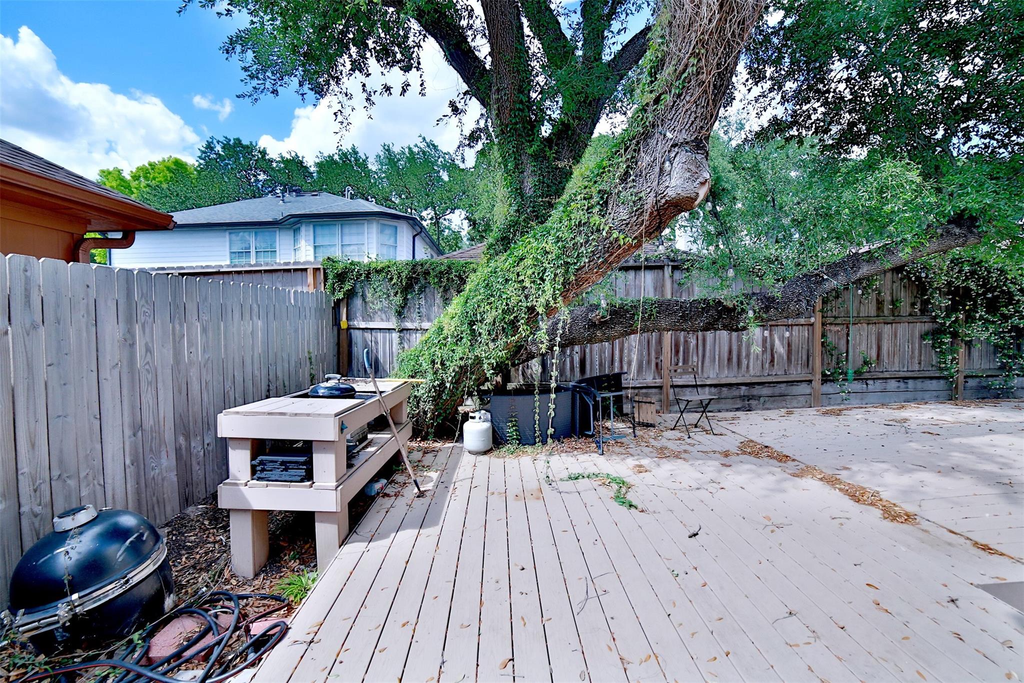 10318 Piping Rock Lane