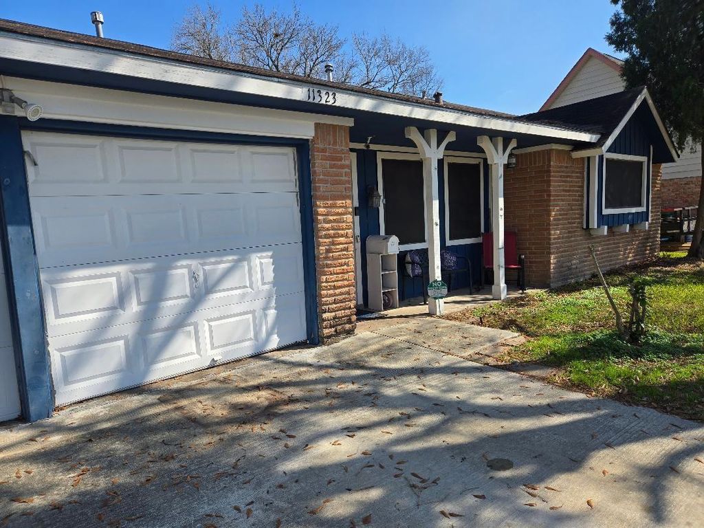 Photo of 11323 Sagewood Drive, Houston, TX 77089 (MLS # 42485864)