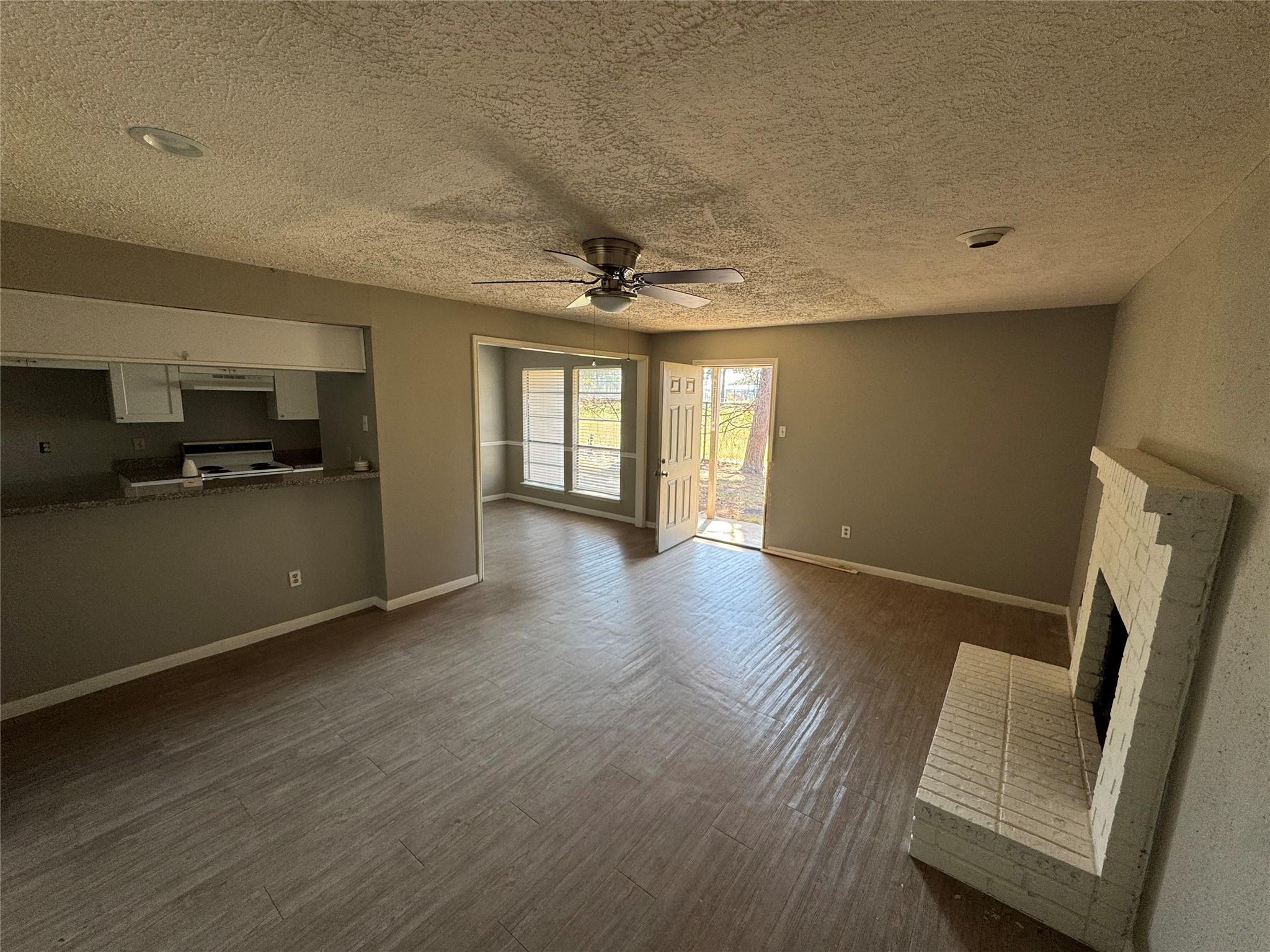 13611 Ravensway B