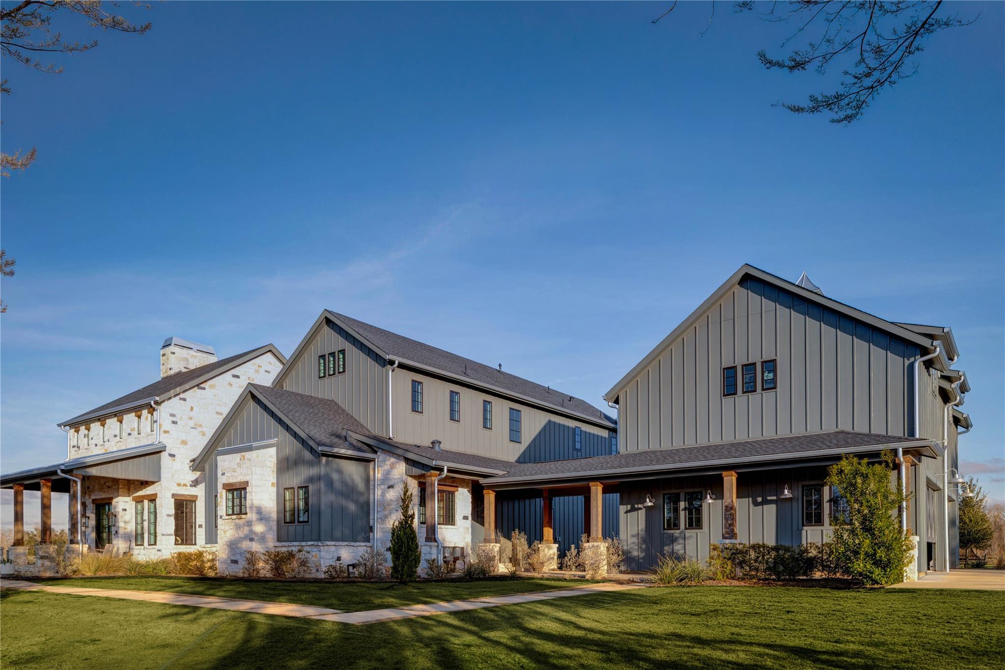 4803 Riverbend Court