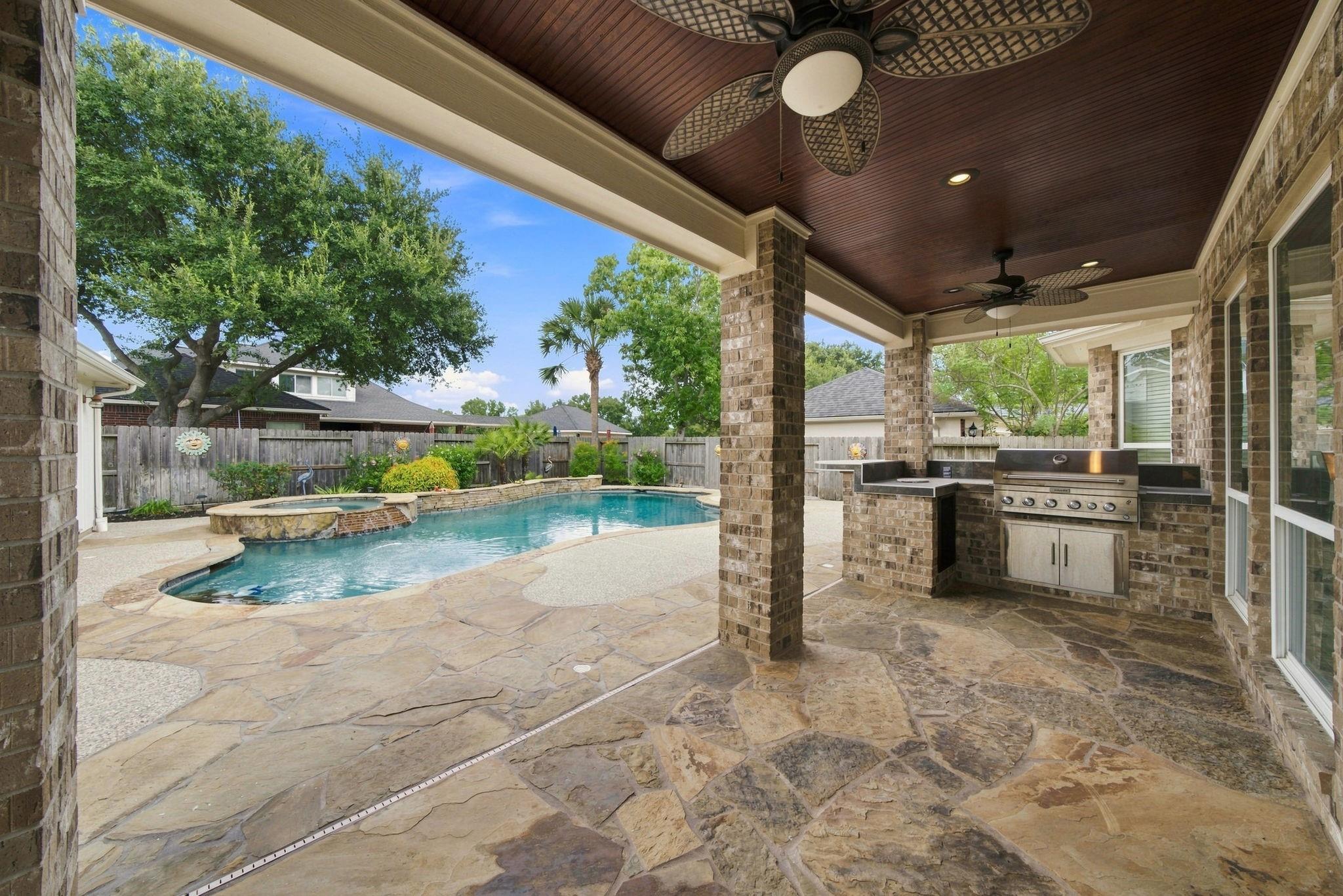 15806 Applerock Trail