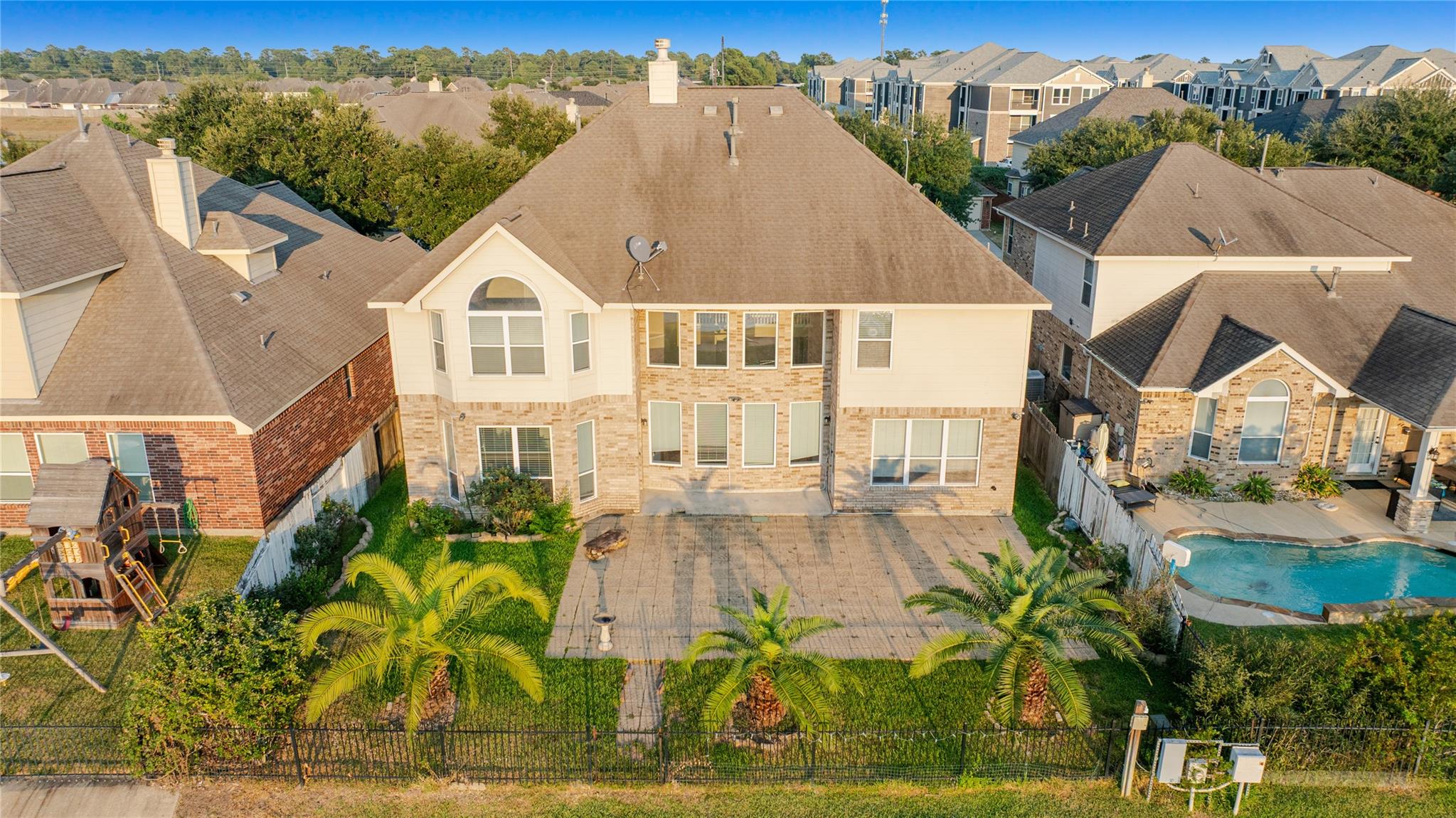 22215 Pacific Ocean Drive