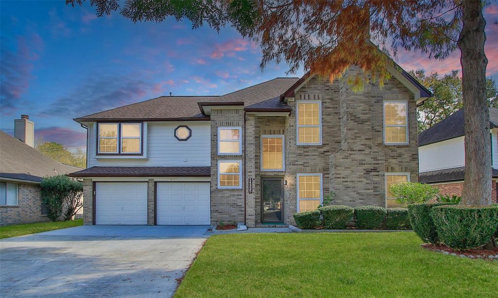 Photo of 14335 Sun Harbor Drive, Houston, TX 77062 (MLS # 87020362)