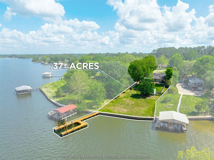 Photo 1 of 47 — 23340 Three Points Drive, Berryville, TX 75763
