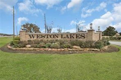 Photo of 4511 Lake Village Drive, Fulshear, TX 77441 (MLS # 68152605)