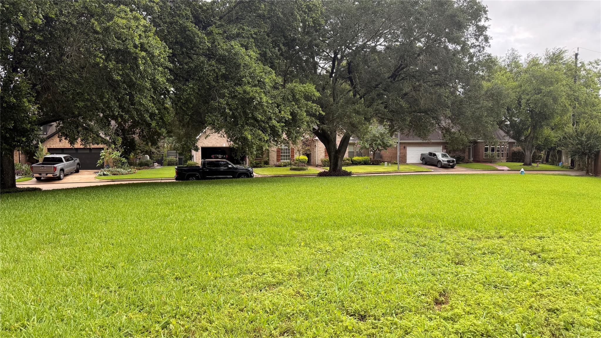 4511 Lake Village Drive