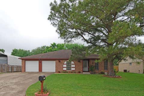 Photo of 5421 Thistle Drive, Dickinson, TX 77539 (MLS # 45398924)