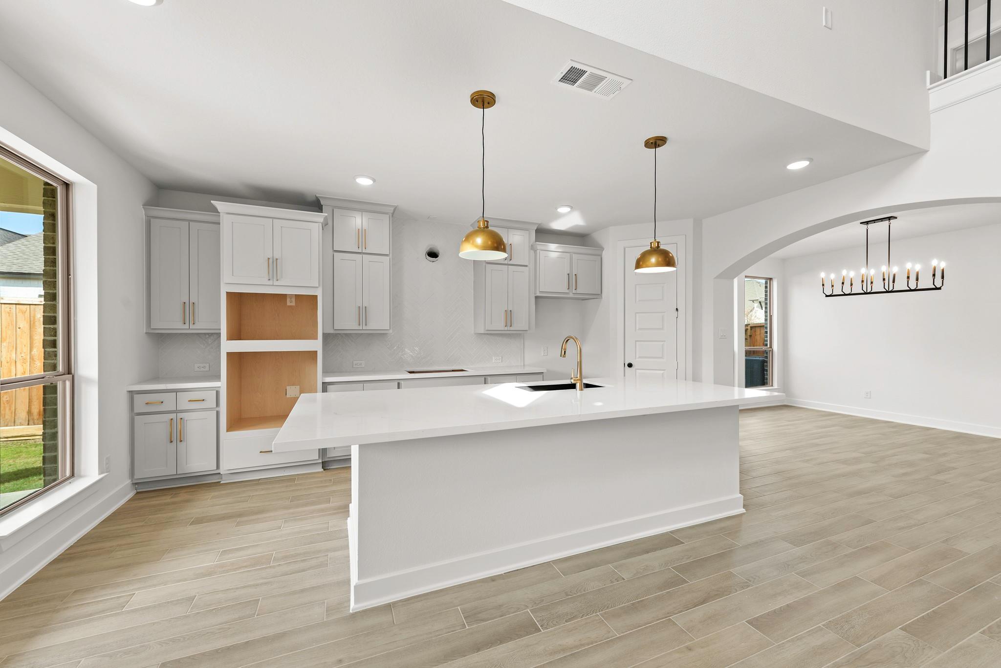 2827 Sweet Honey Lane