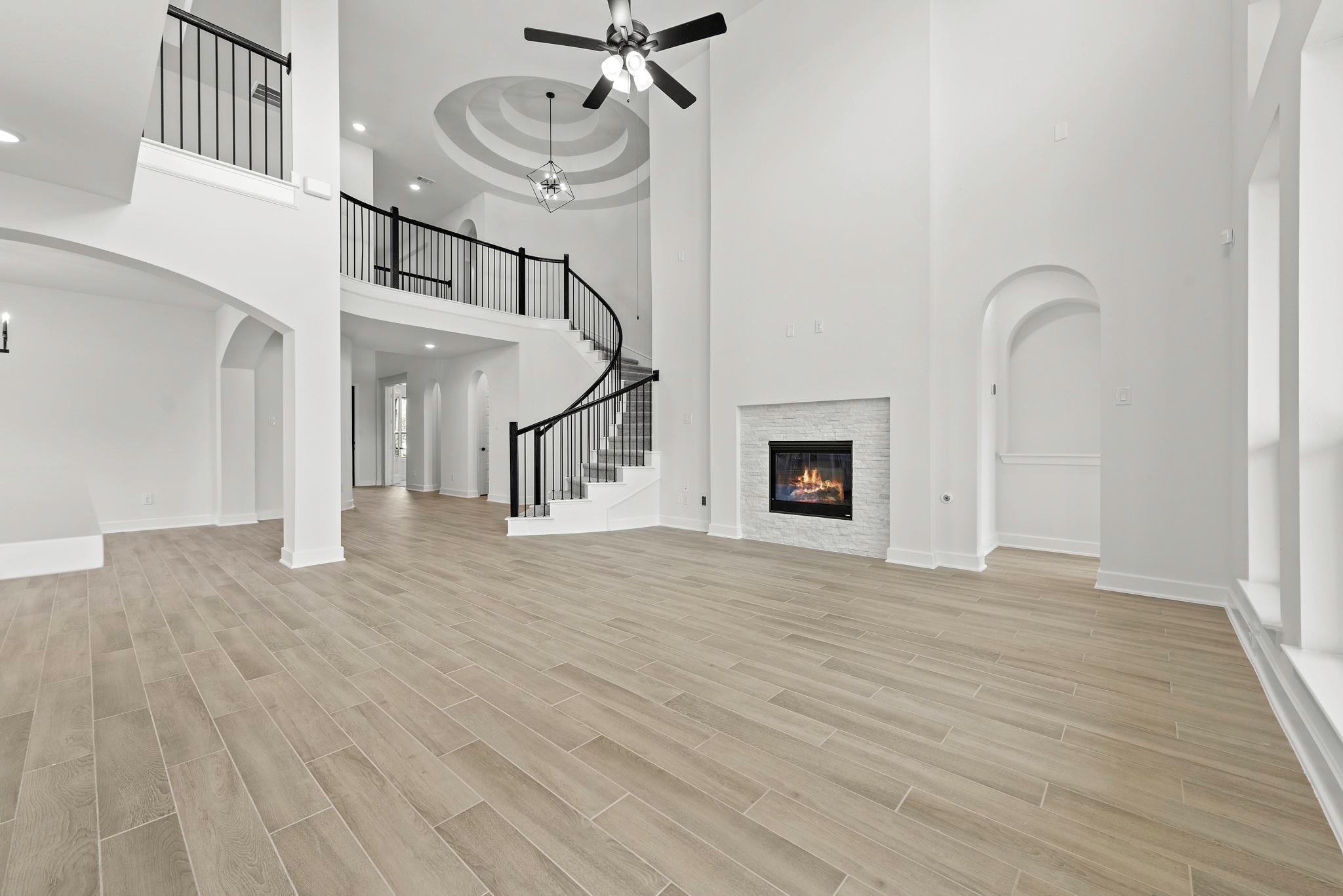 2827 Sweet Honey Lane