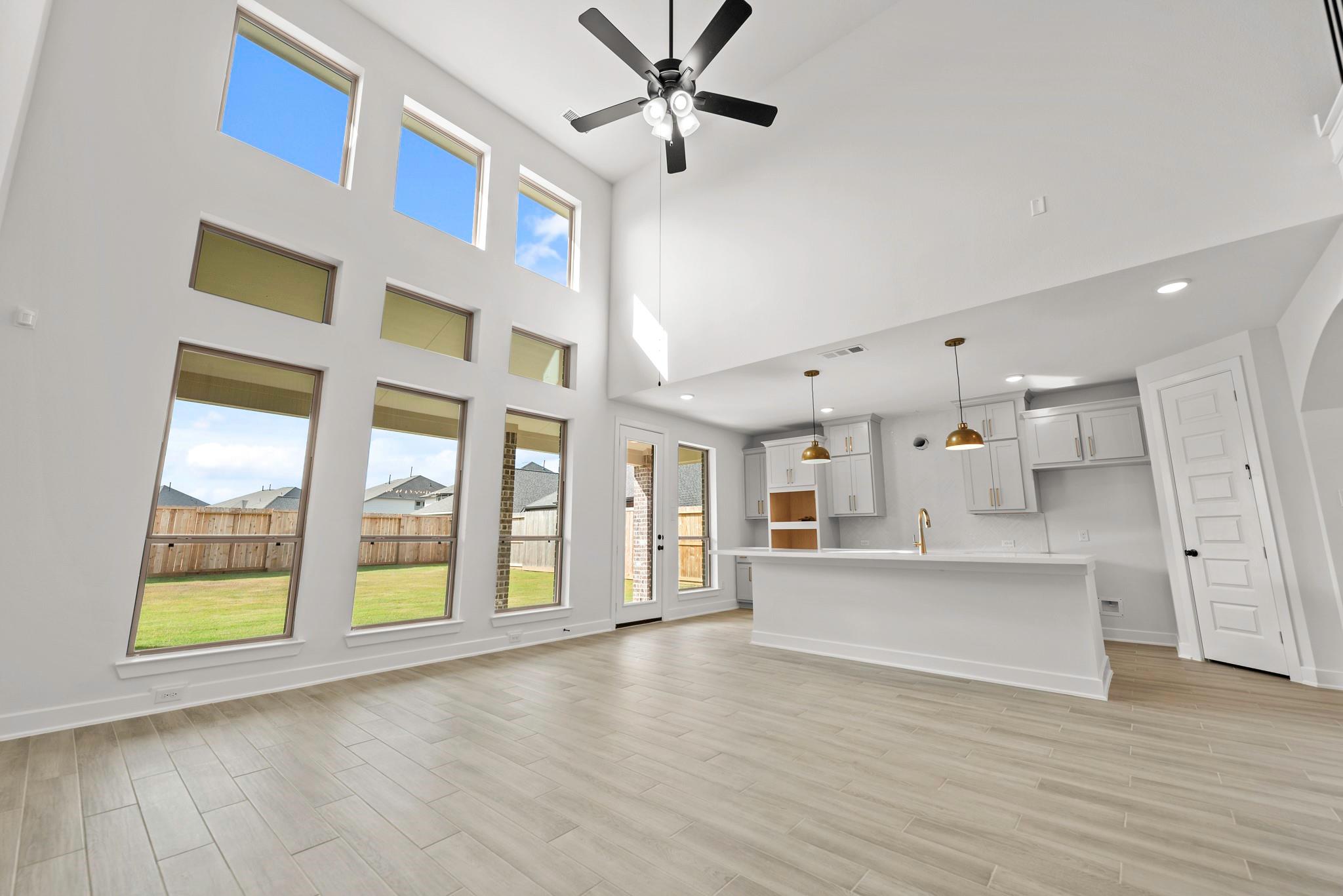 2827 Sweet Honey Lane