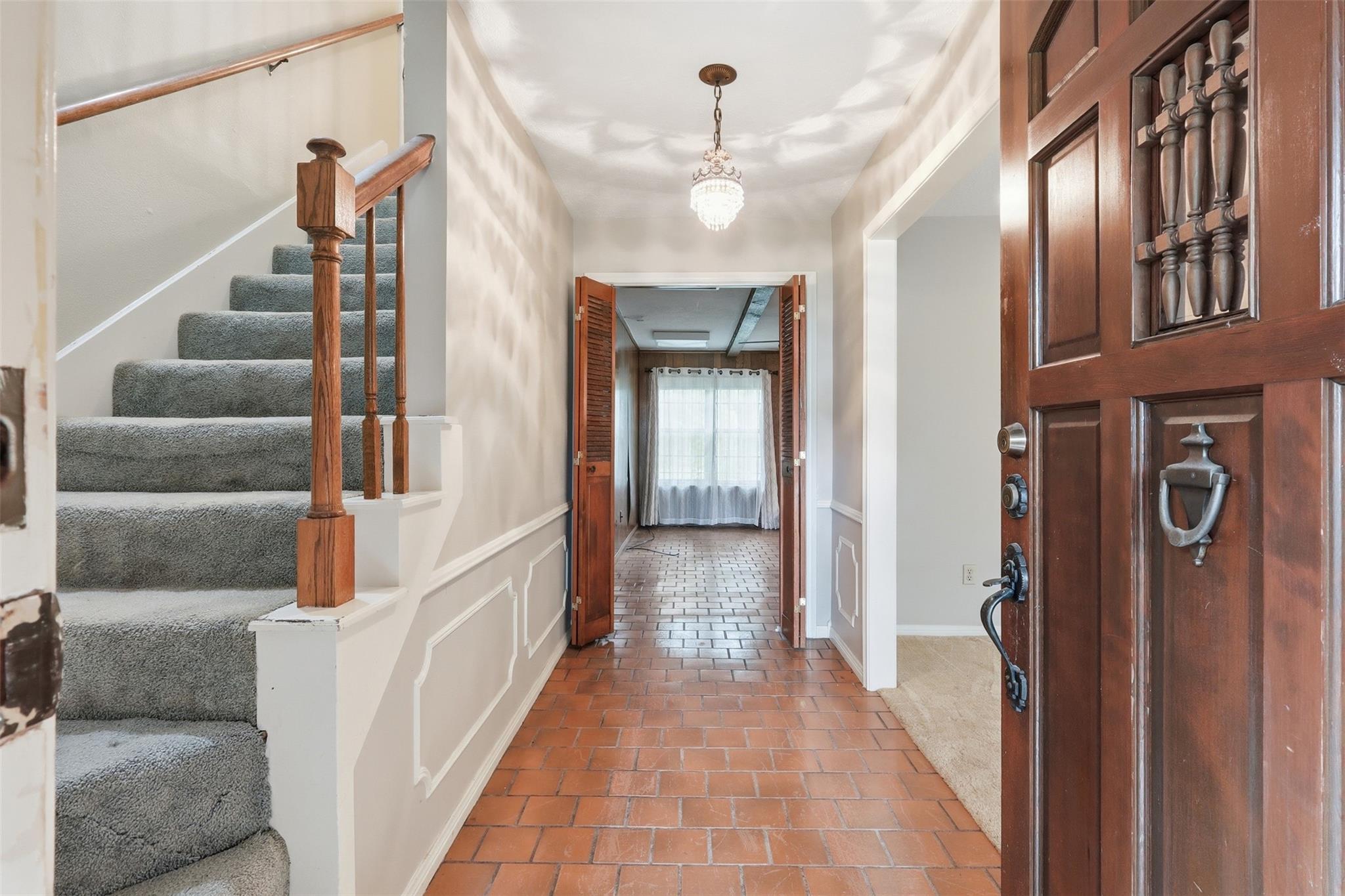 8227 Roebourne Lane
