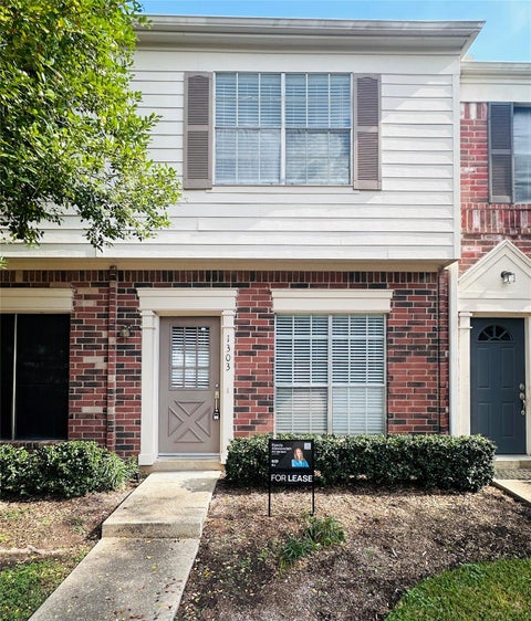 Photo of 2910 Grants Lake Boulevard #1303, Sugar Land, TX 77479 (MLS # 40487305)