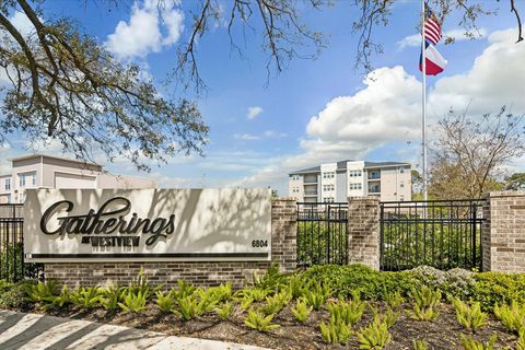 Photo of 6804 Westview Dr, Unit 2307 Drive, Houston, TX 77055 (MLS # 61917060)