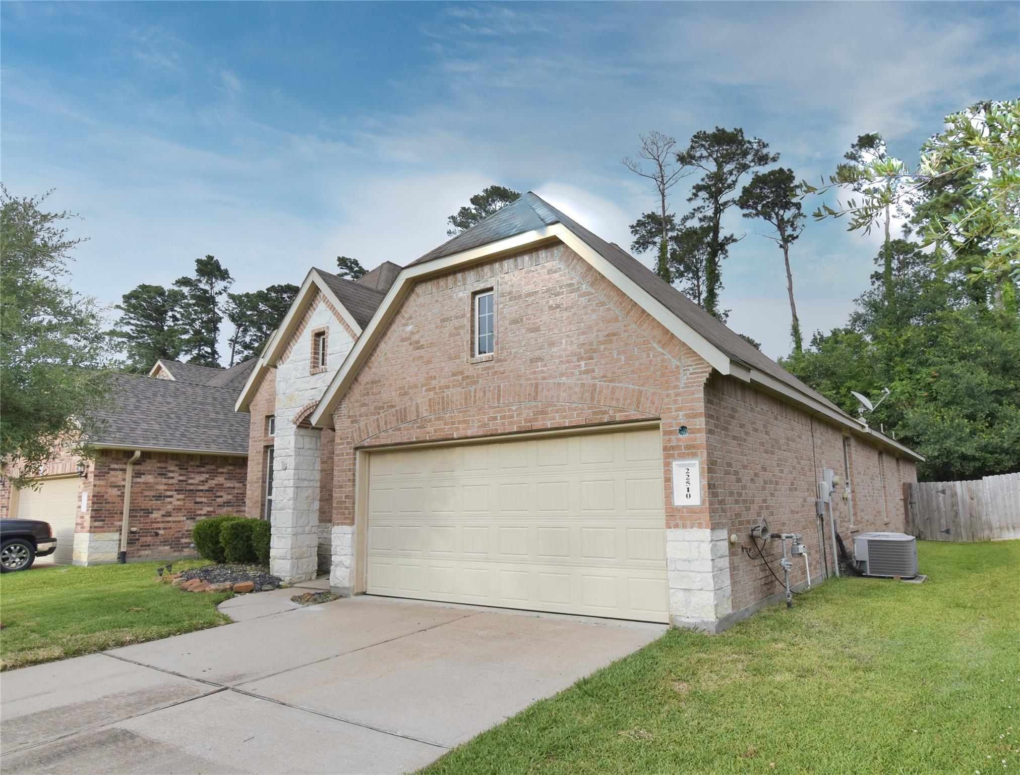 22510 Forbes Field Trail