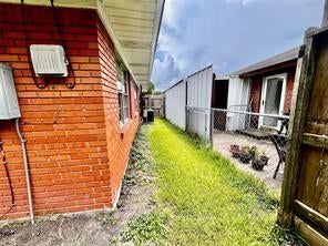 2102 Blueberry Lane