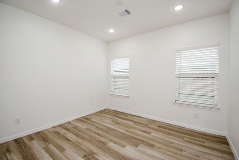 Tiny photo for 2139 Counter Point Drive, Houston, TX 77055 (MLS # 2273802)