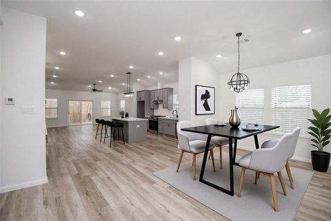 Tiny photo for 2139 Counter Point Drive, Houston, TX 77055 (MLS # 2273802)