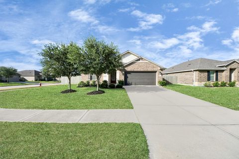 Photo of 19126 Hidden Arbor Drive, Manvel, TX 77578 (MLS # 95977396)