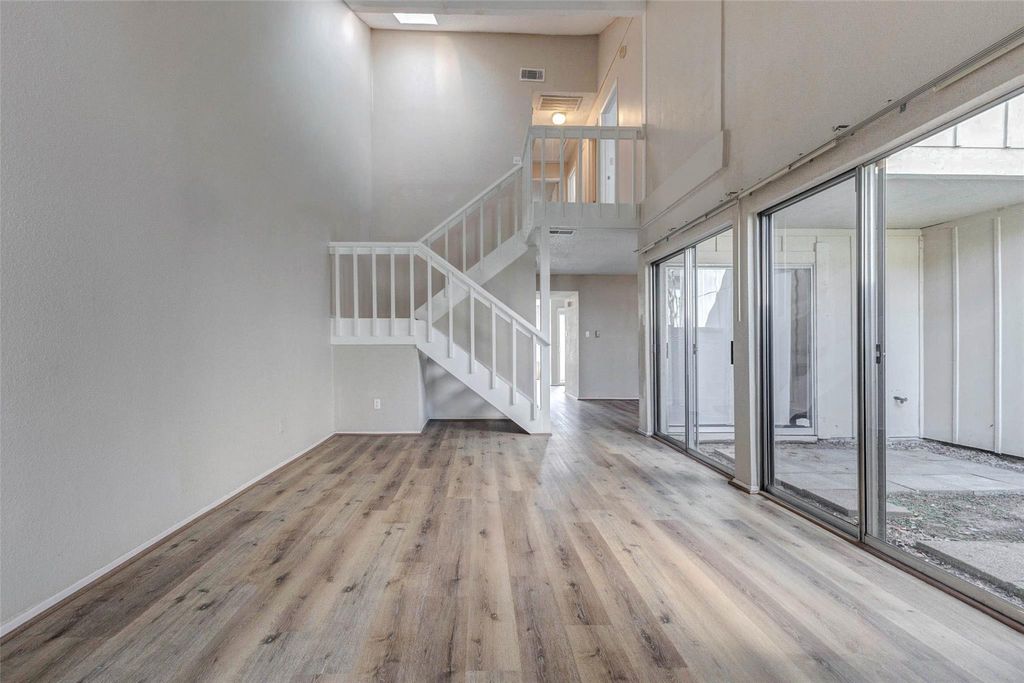 Photo of 2952 Meadowgrass Lane #173, Houston, TX 77082 (MLS # 71039206)
