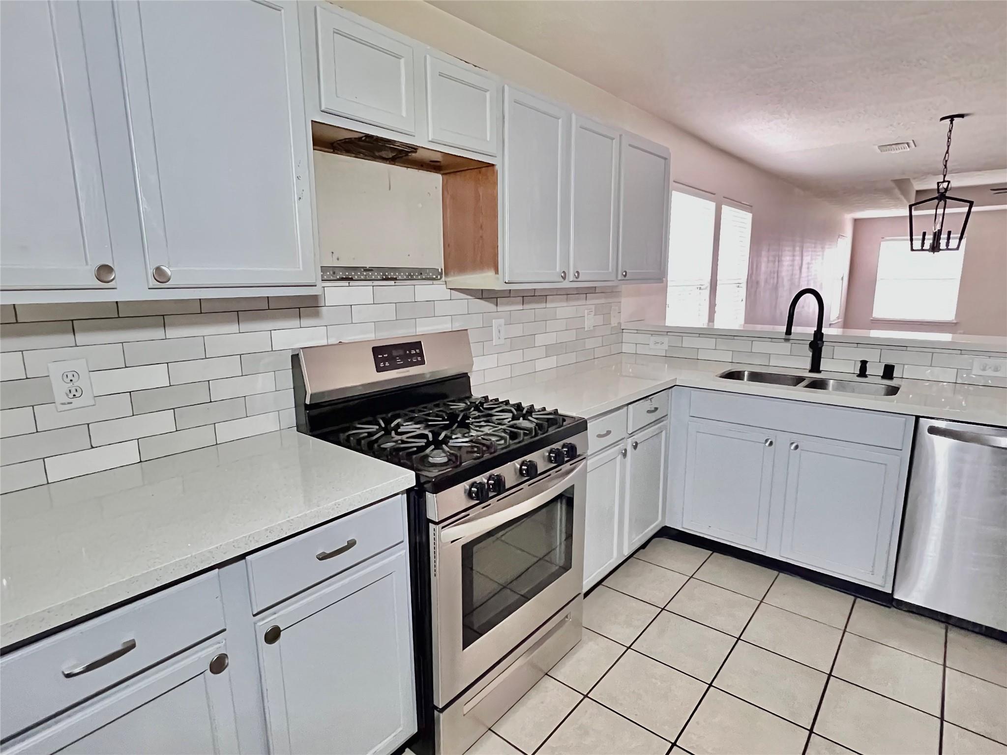 19031 Prairie Bluff Drive