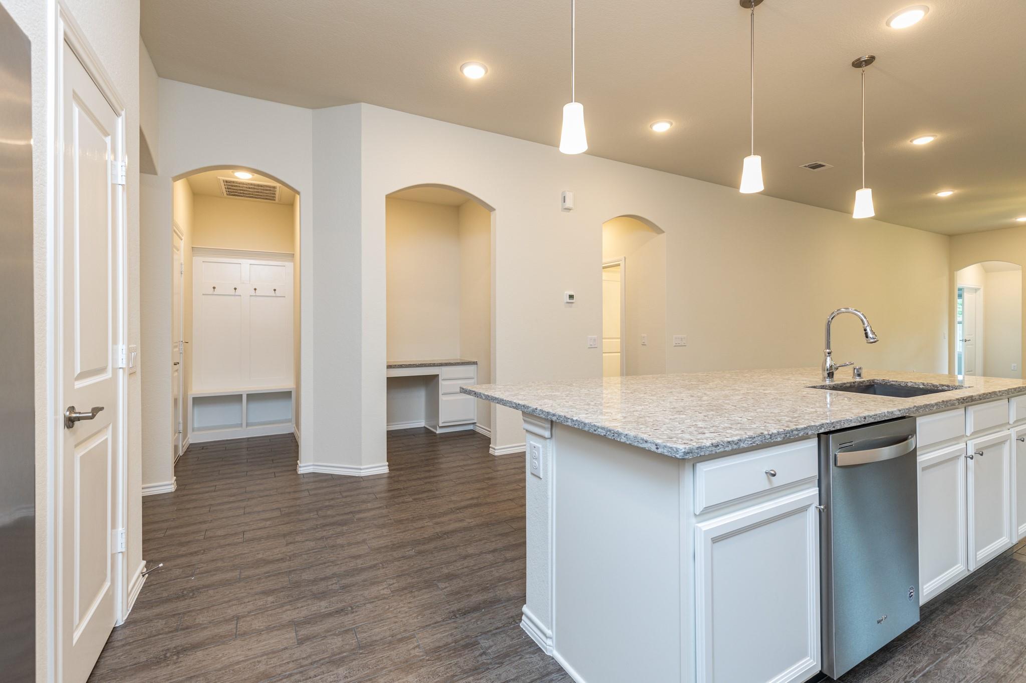 11 Pioneer Canyon Pl