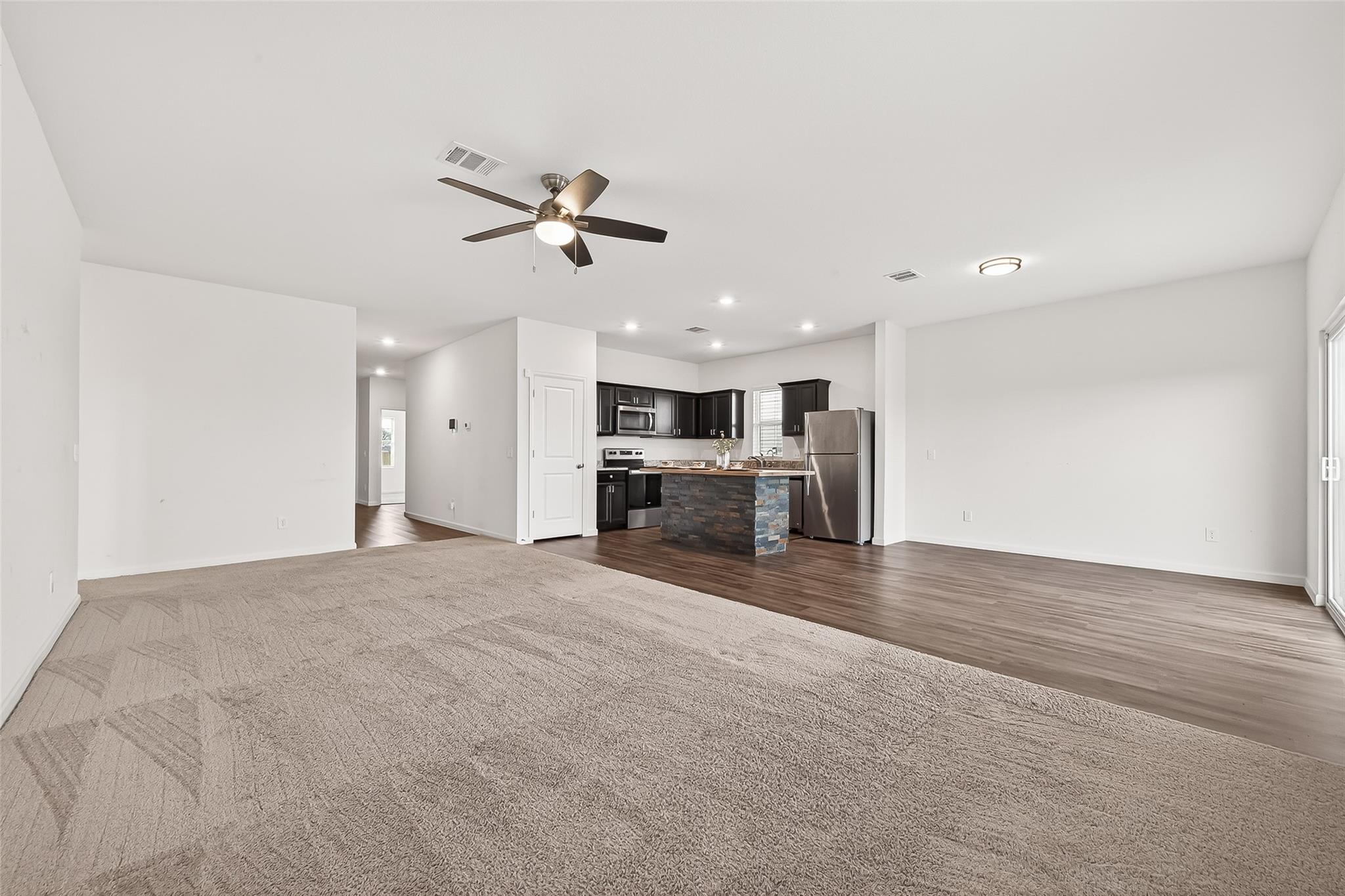 4927 Highland Crest Drive