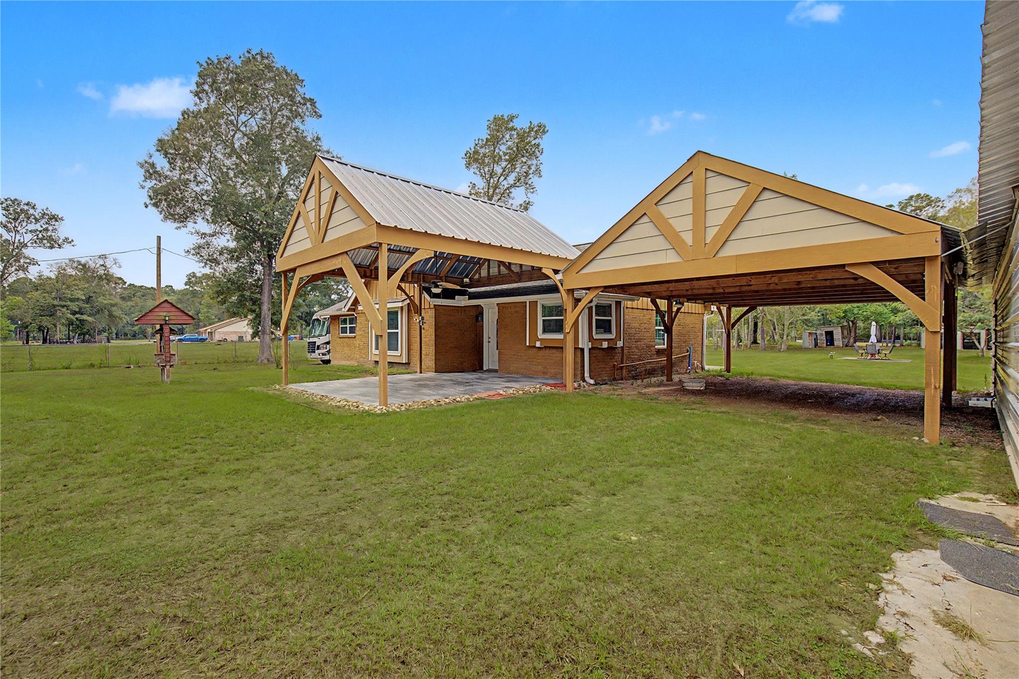 6742 Dusty Lane