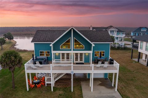 Photo of 4021 Biscayne Beach Road, Port Bolivar, TX 77650 (MLS # 87372532)