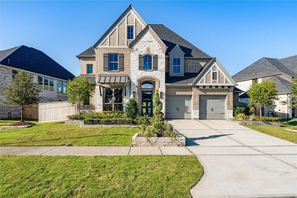 Photo of 29106 Meadow Terrace Drive, Fulshear, TX 77441 (MLS # 20465179)