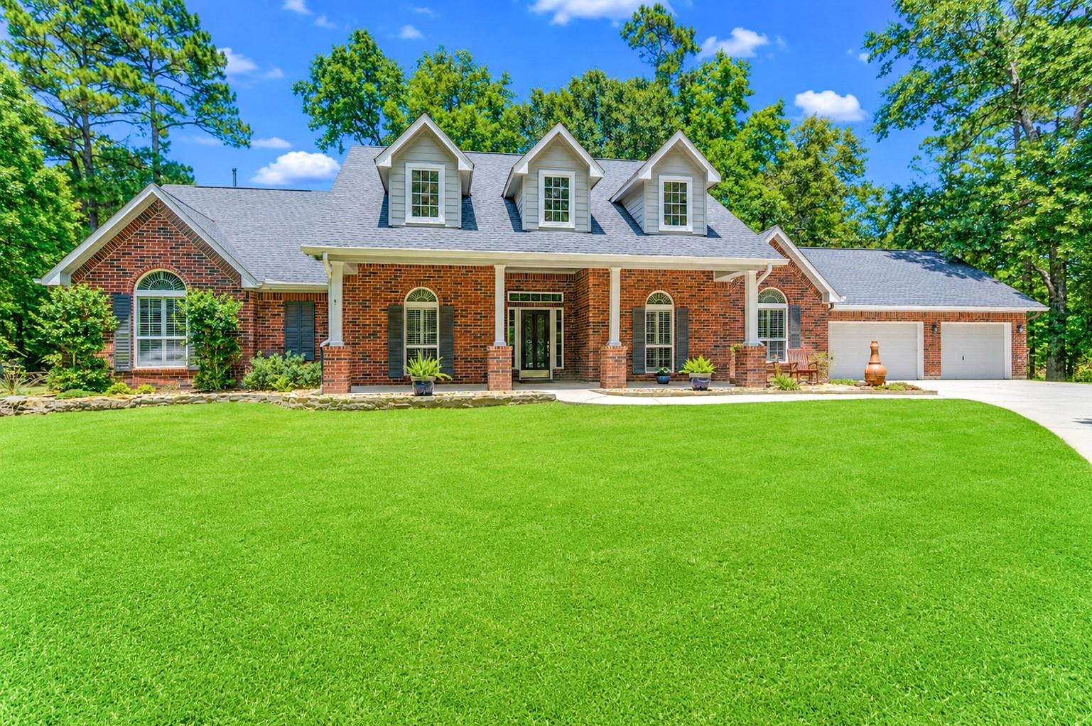 16812 Mustang Trail Drive