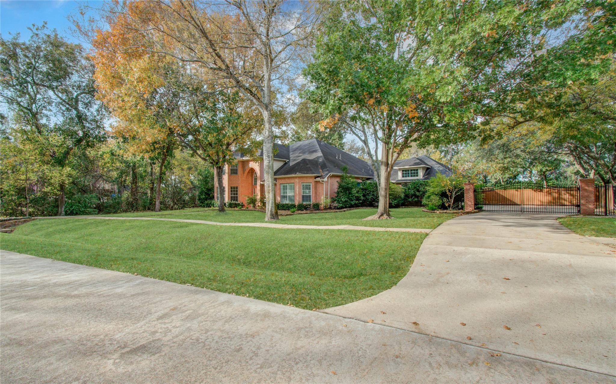 4918 Bridge Creek Lane