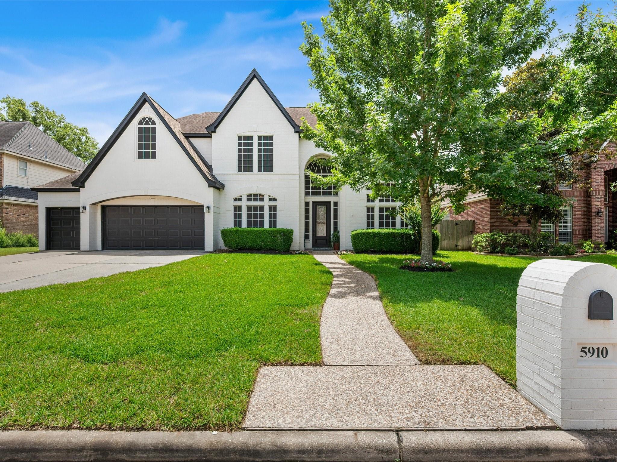 5910 Center Court Drive