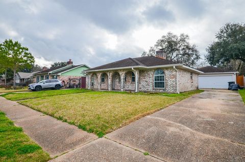 Photo of 9323 Claridge Drive, Houston, TX 77031 (MLS # 45576785)