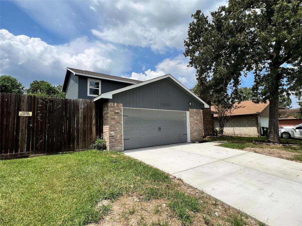 Photo of 20113 Dawn Mist Drive, Humble, TX 77346 (MLS # 17129805)